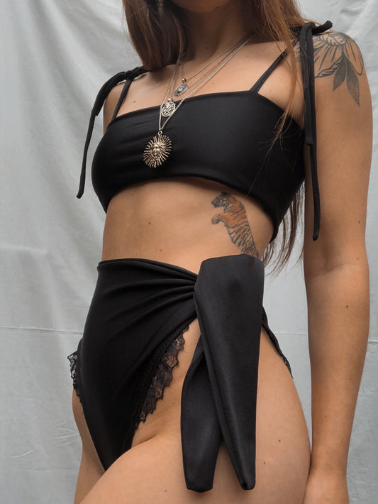 Lace high waist bottoms - riabelle.bespoke