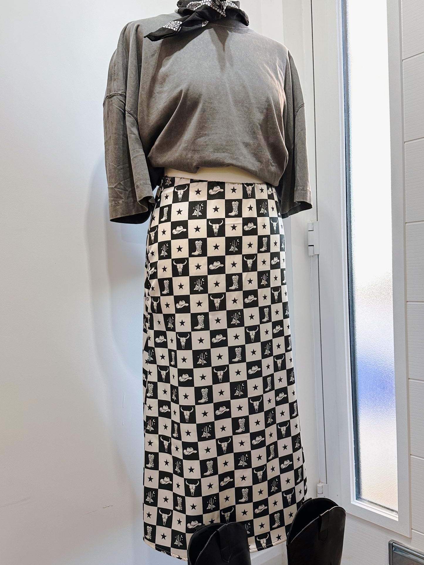 Wrangler satin midi skirt - riabelle.bespoke