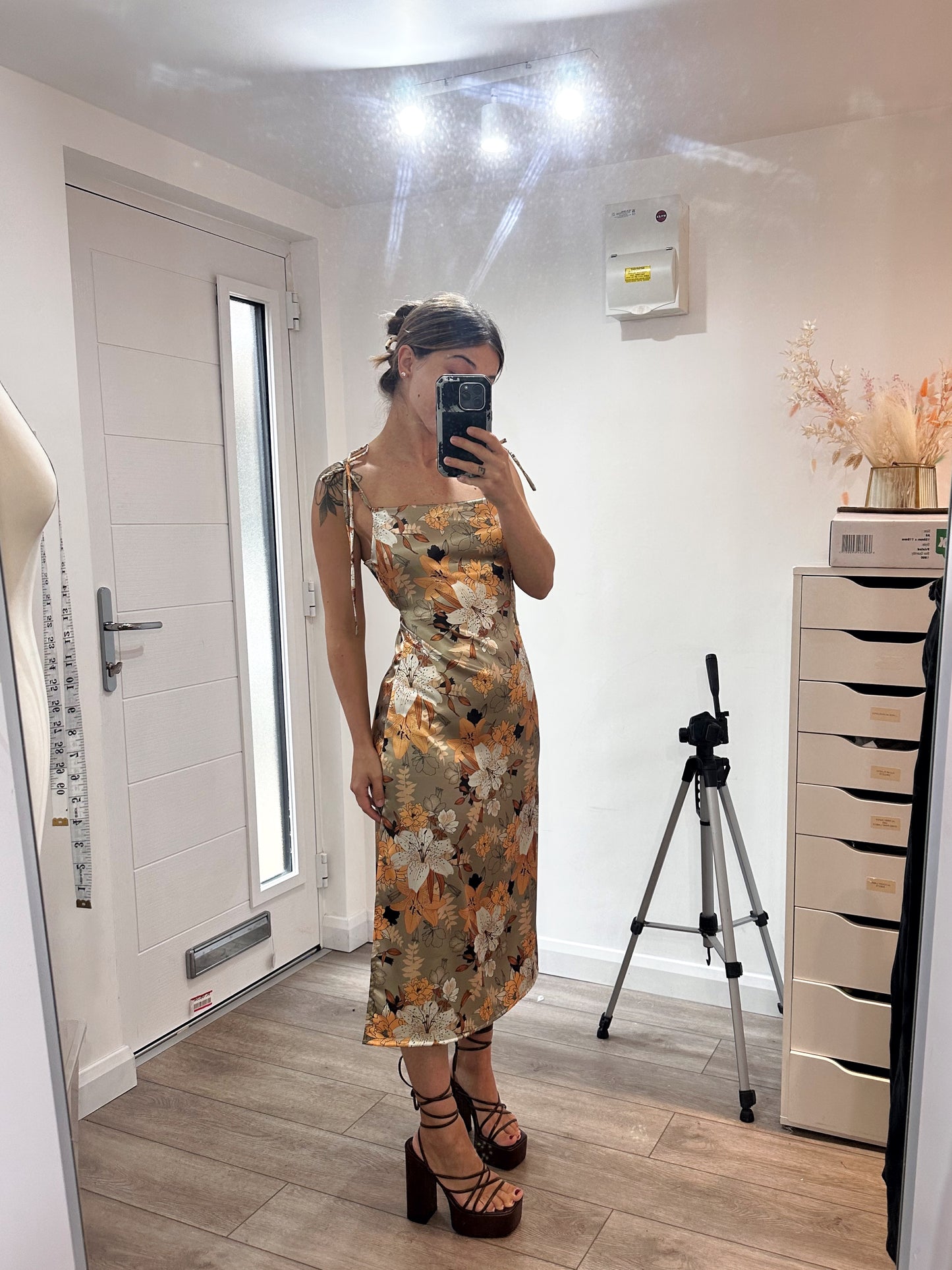 Flora midi dress - Preorder - riabelle.bespoke